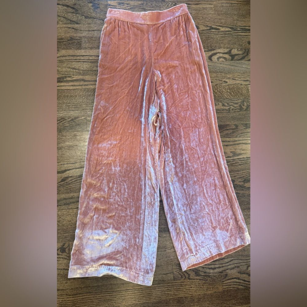 Alice and Olivia Racquel Wide-Leg Velvet Pants | Size 8 - Picture 3 of 8